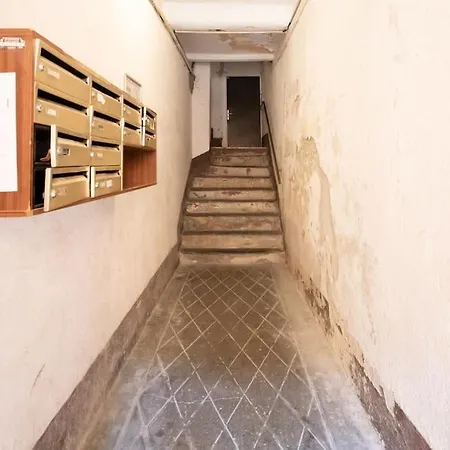 #49 Perfect Location Saleya Old Town 2mins To Sea Ac